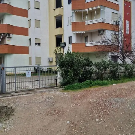 Sea Apartment Golem (Tirana)